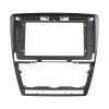 Redukce pro 10 autorádio Škoda Octavia 2008-2013, černá matná (14120b)